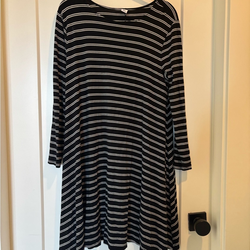 2/$15 Black and White Striped Dress